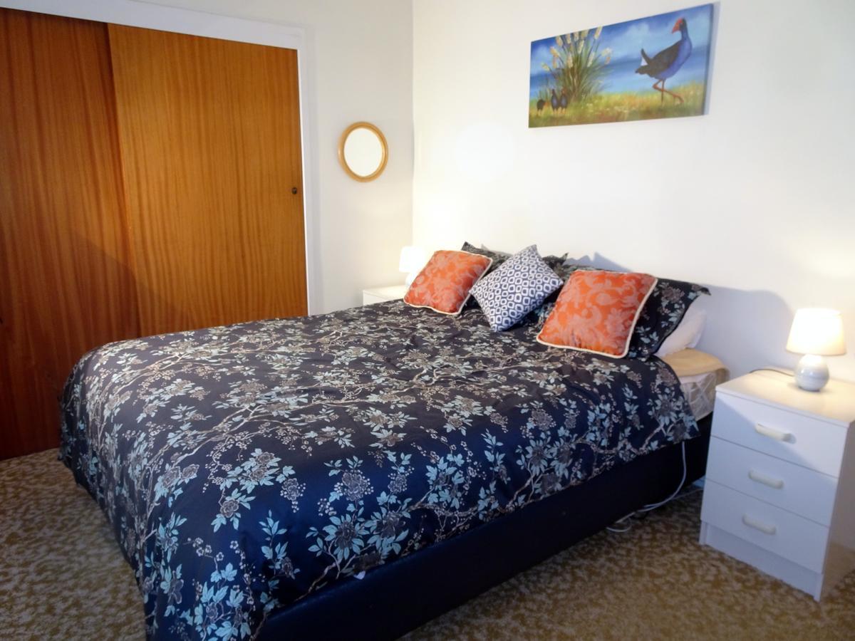 Smokebush Cottage - Holiday Home Exclusively Yours Turangi Zewnętrze zdjęcie